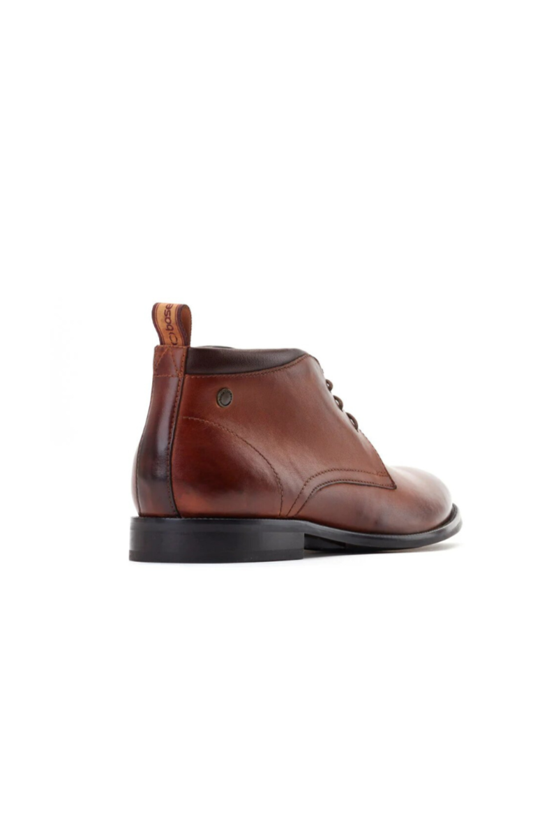 Base London Nolan Burnished Chukka Boot