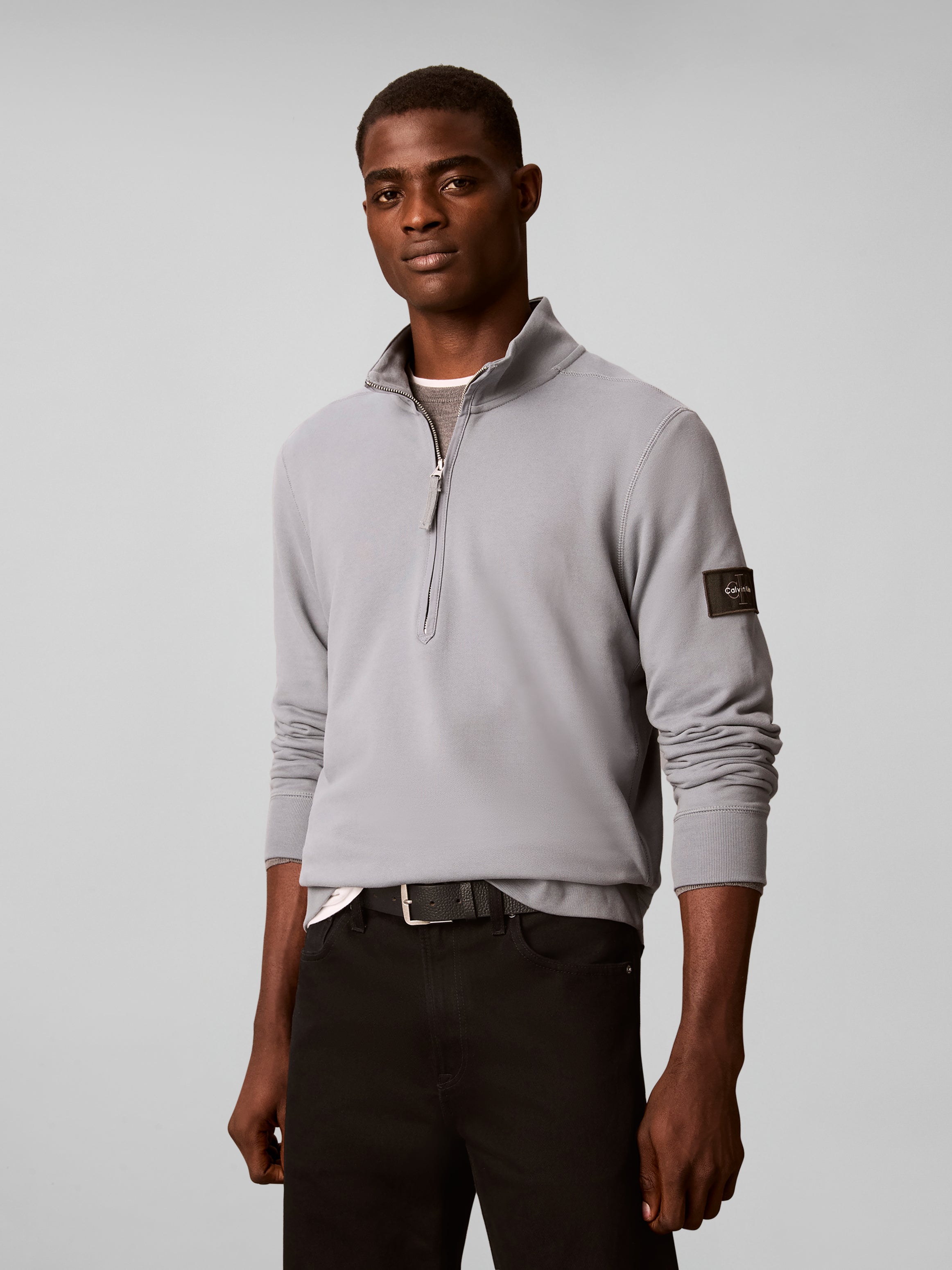 Calvin Klein 350 Terry Badge 1/4 Zip RJ203G