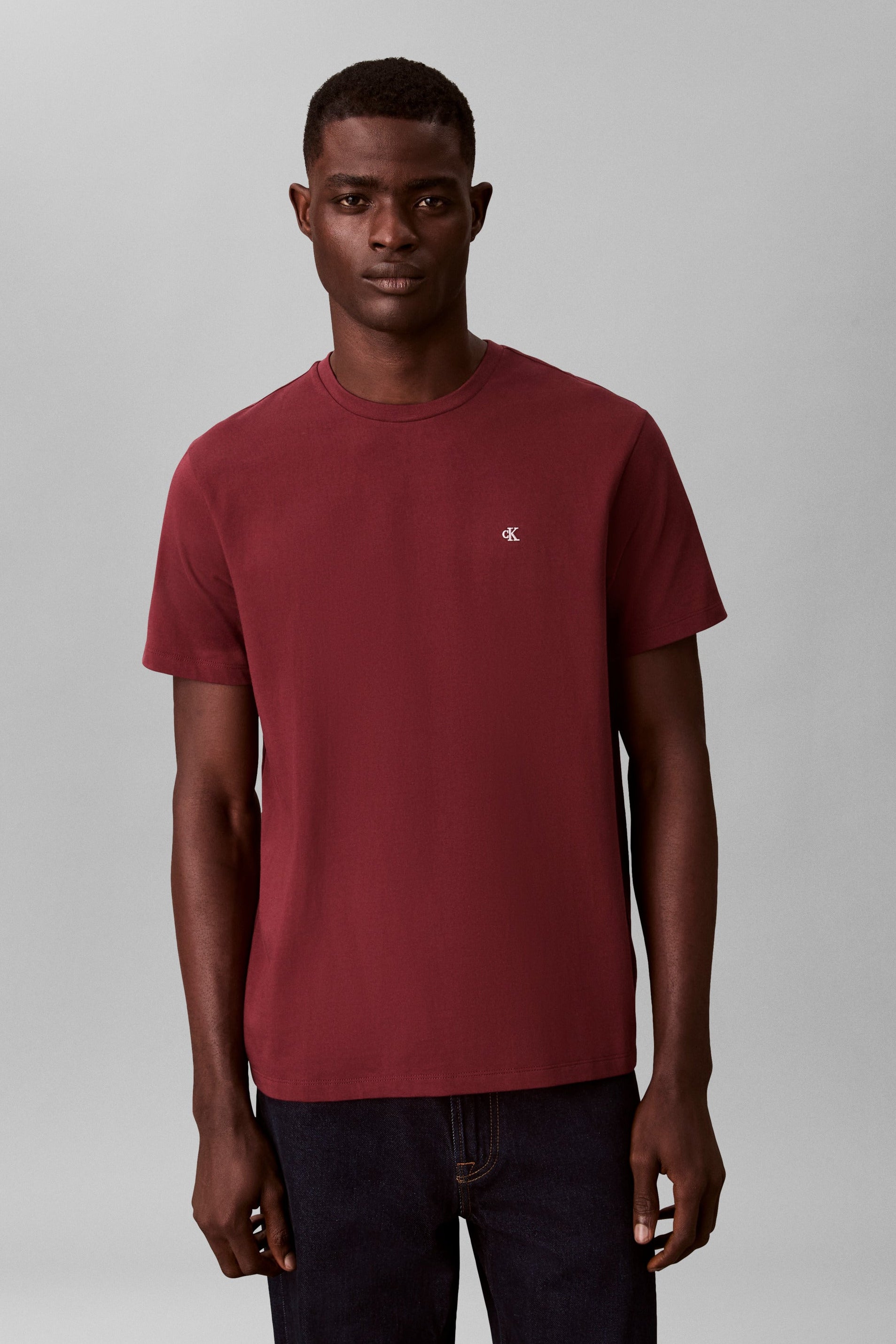 Calvin Klein Classic Monogram T-Shirt RD254G