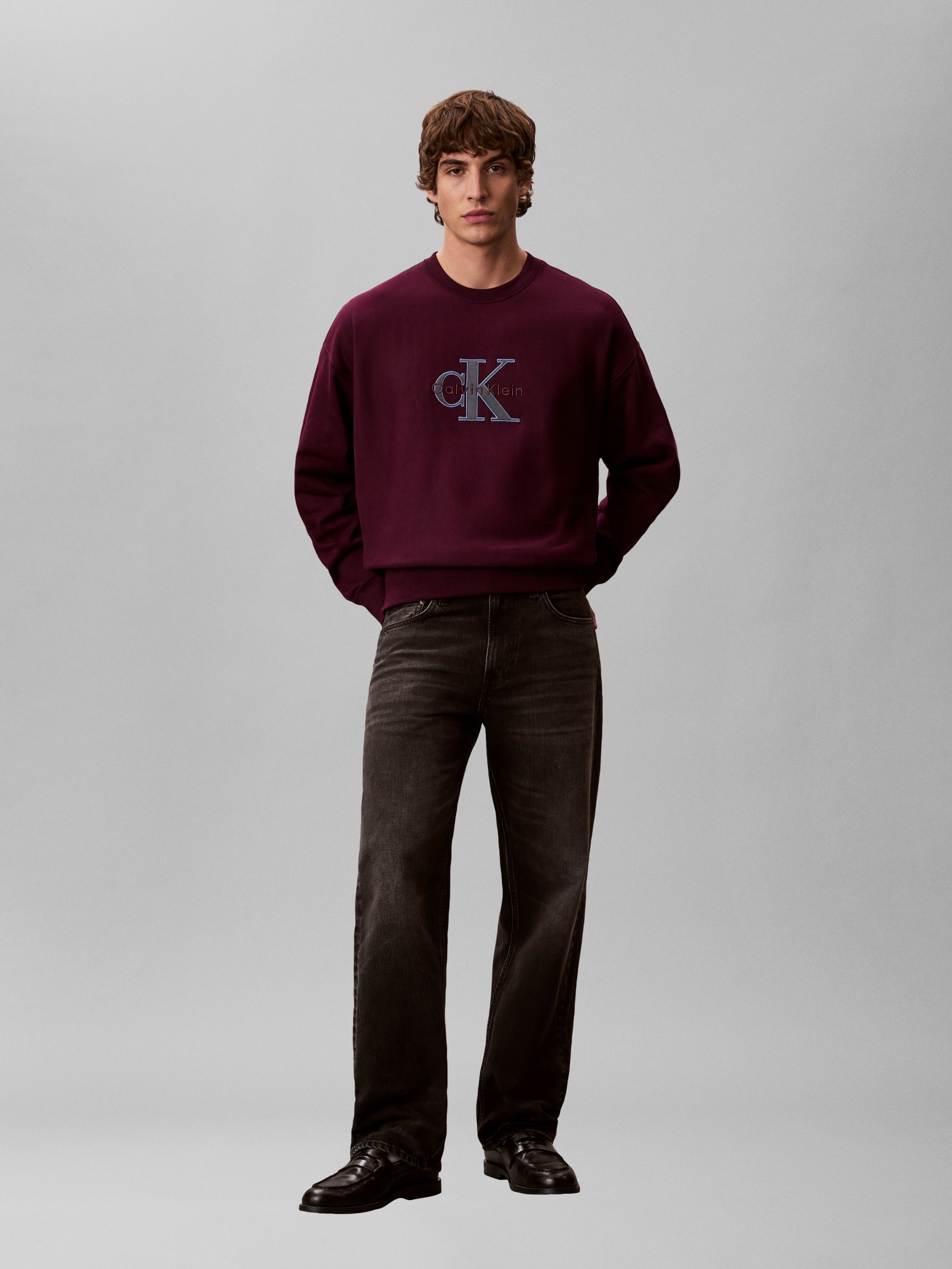 Calvin Klein Tricolor Graphic Crew Sweater RE200G