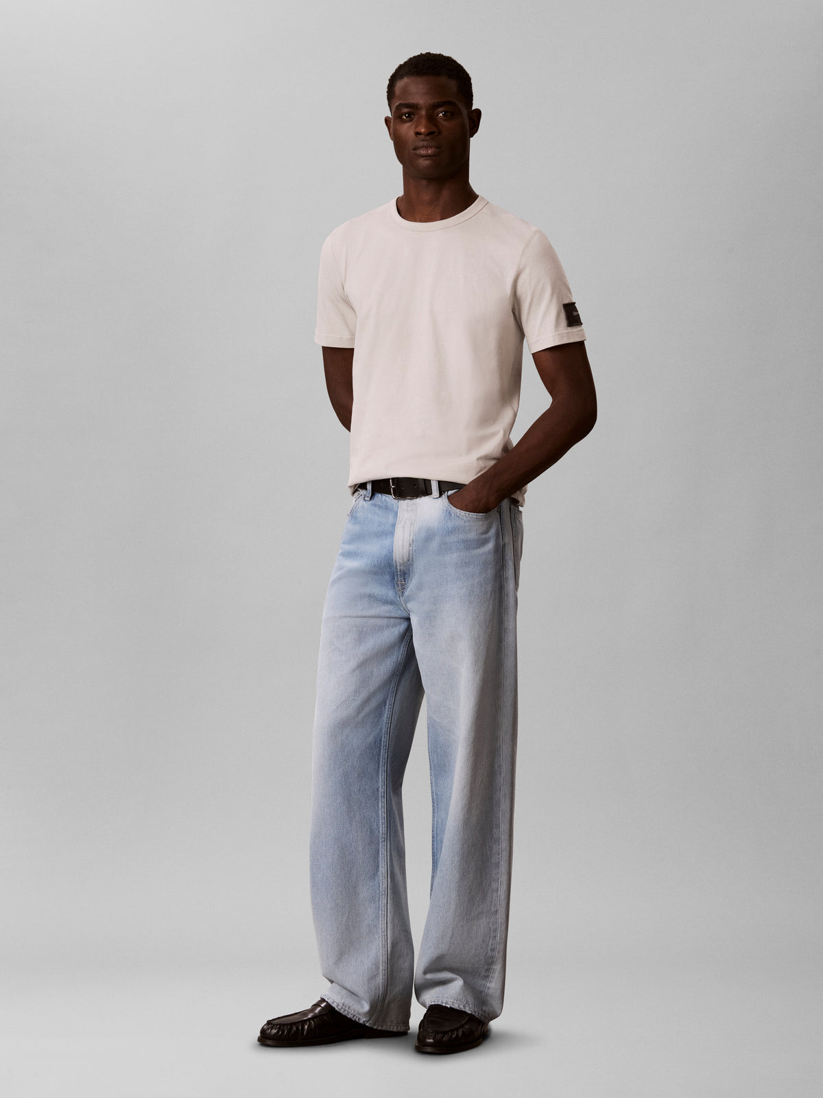 Calvin Klein Sueded Badge T-shirt RJ206G