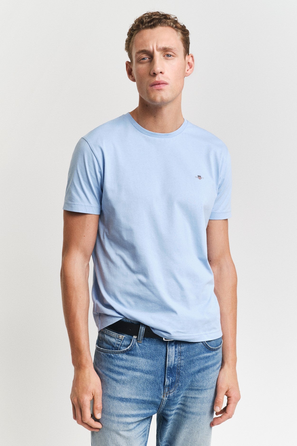 Gant Regular Fit Shield T-Shirt