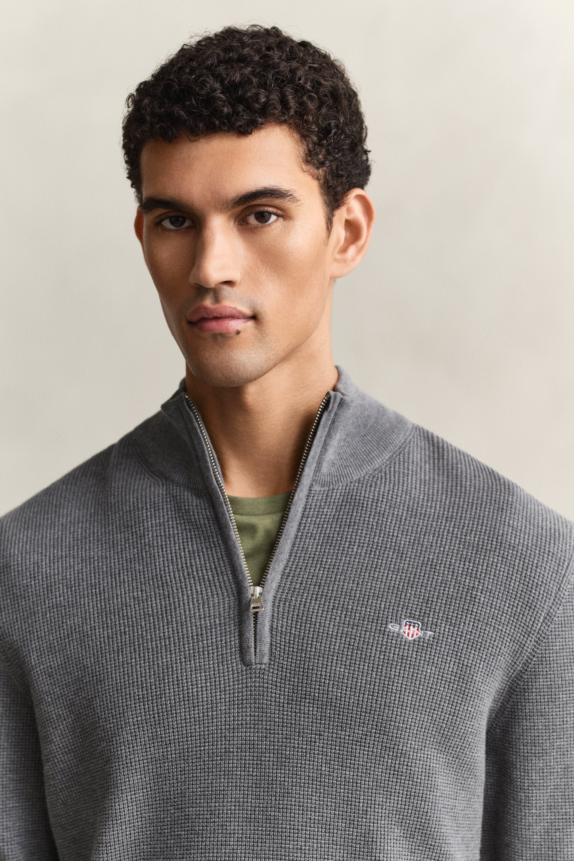 Gant Textured Cotton Rib Half-Zip Sweater 8030292