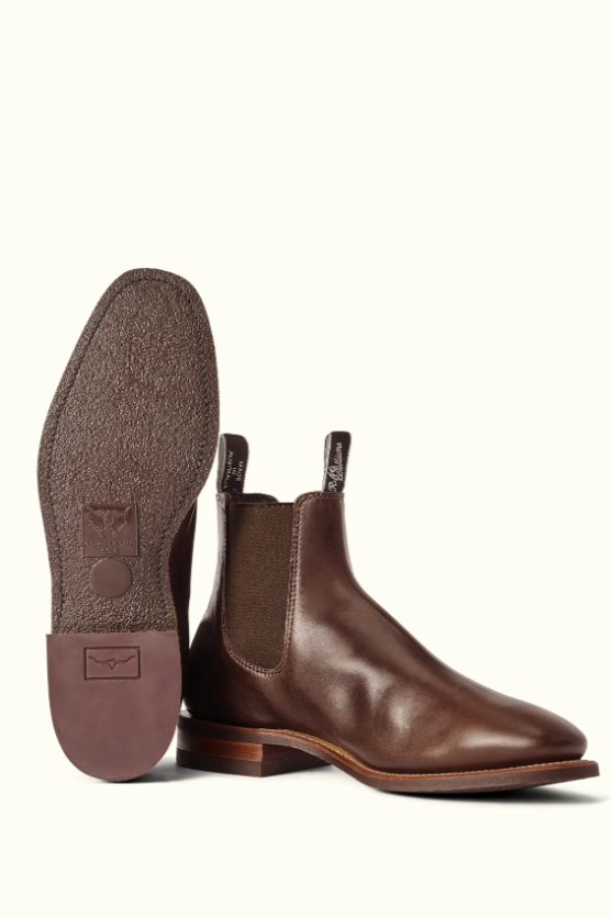 RM Williams Comfort Craftsman Walnut Chelsea Boot