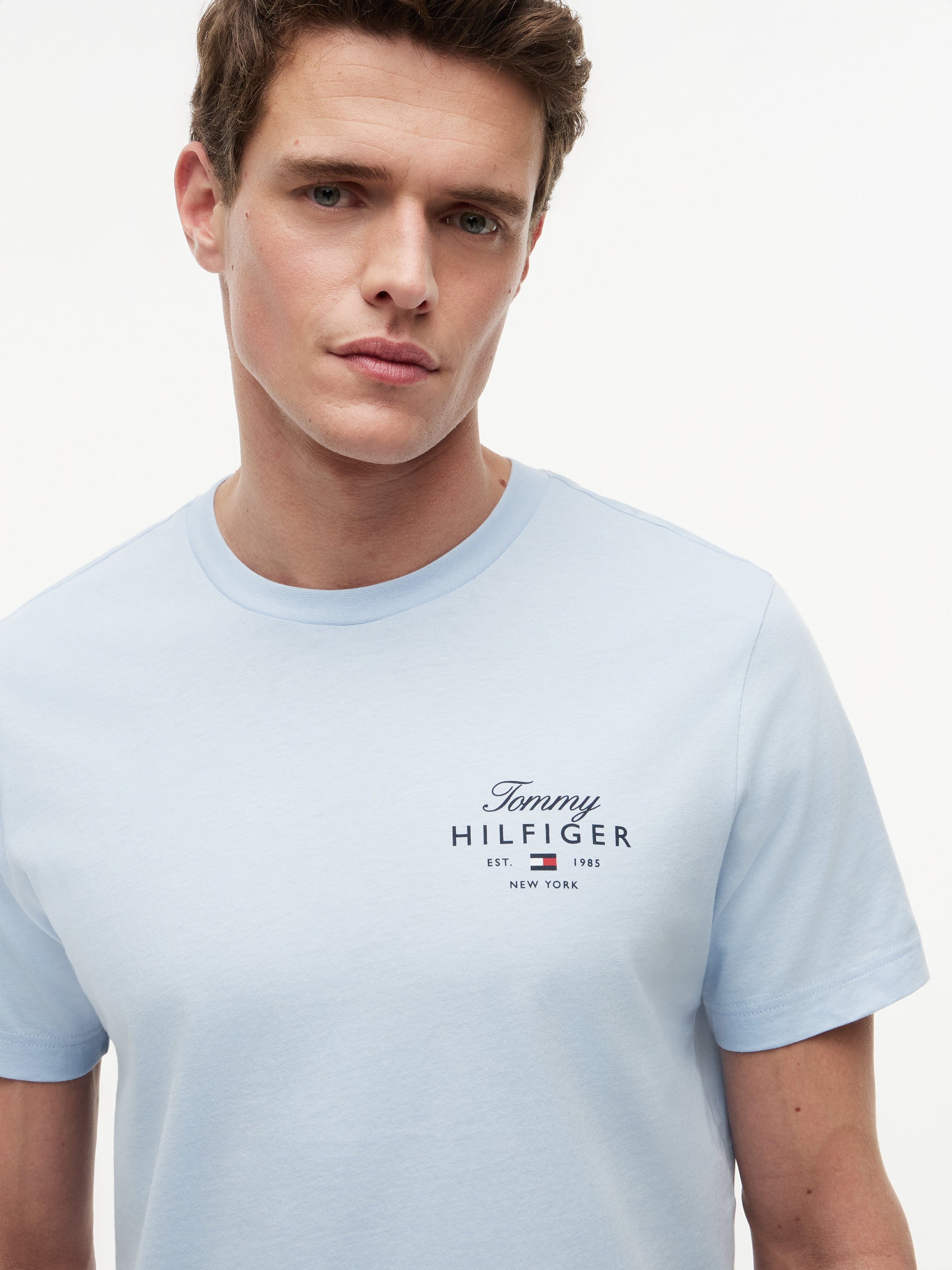 Tommy Hilfiger Script Logo T-Shirt 43224