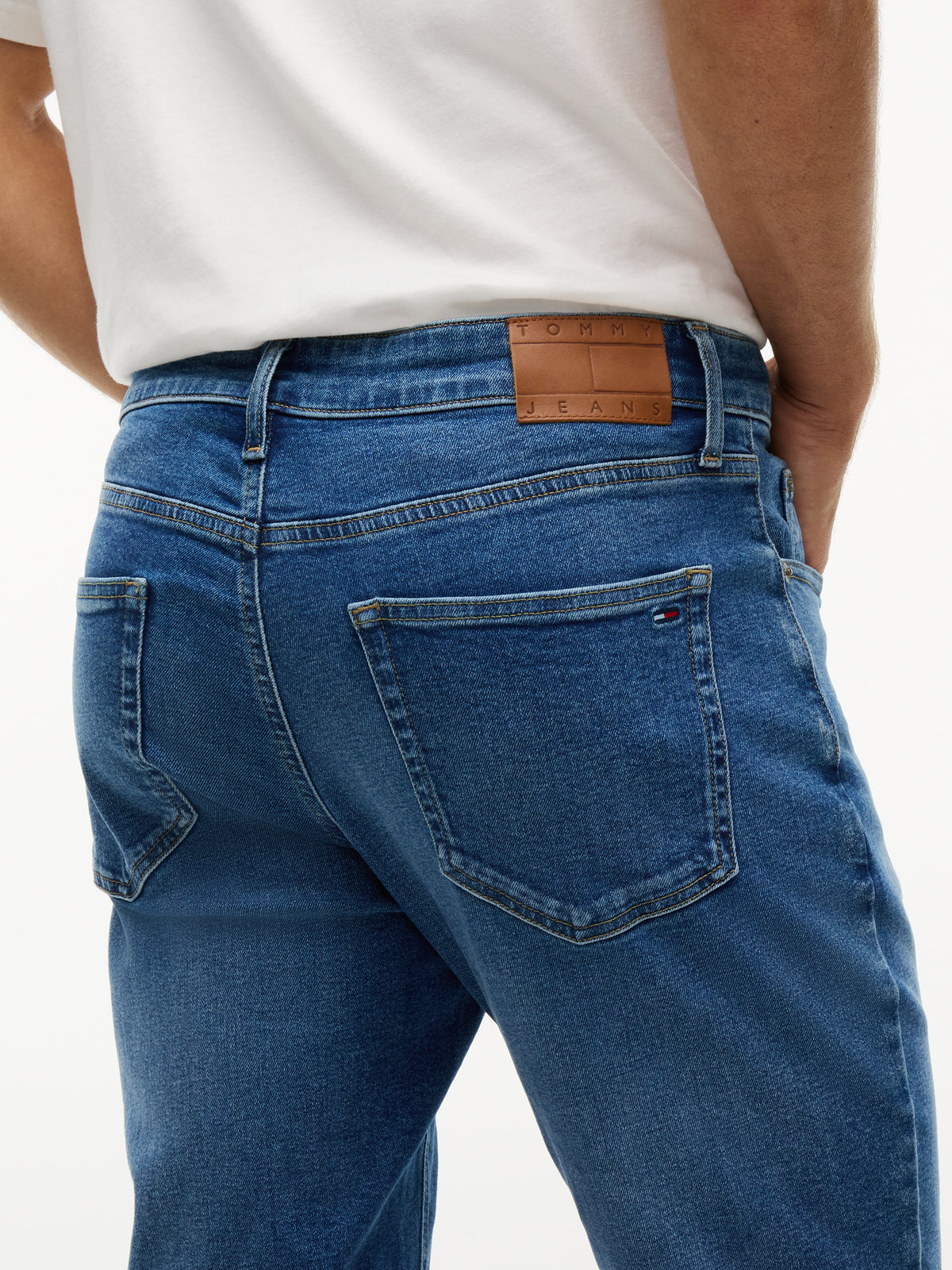 Tommy Hilfiger Scanton Slim Fit Denims DJ0239