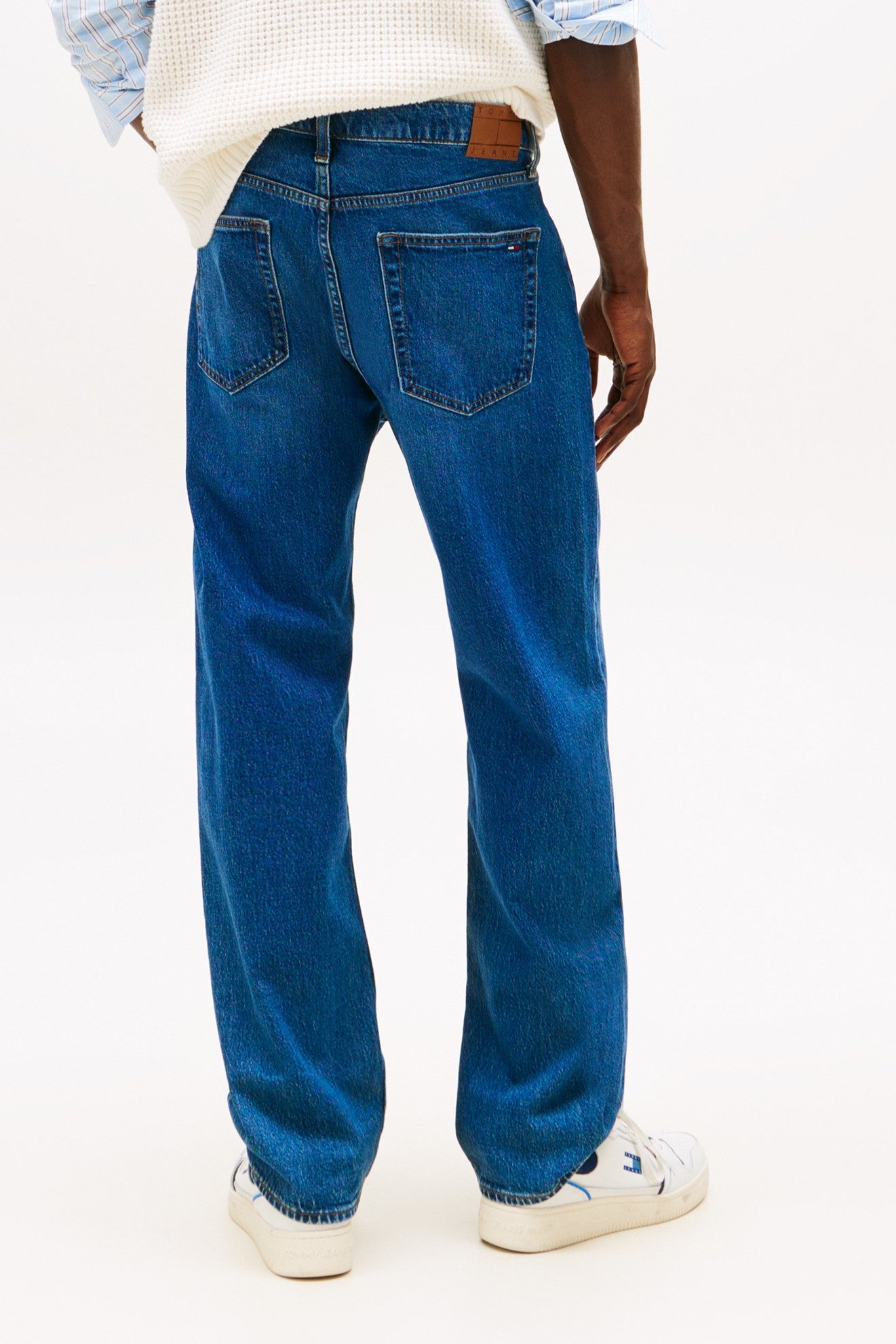 Tommy Jeans Otis Regular Straight Jeans 21021