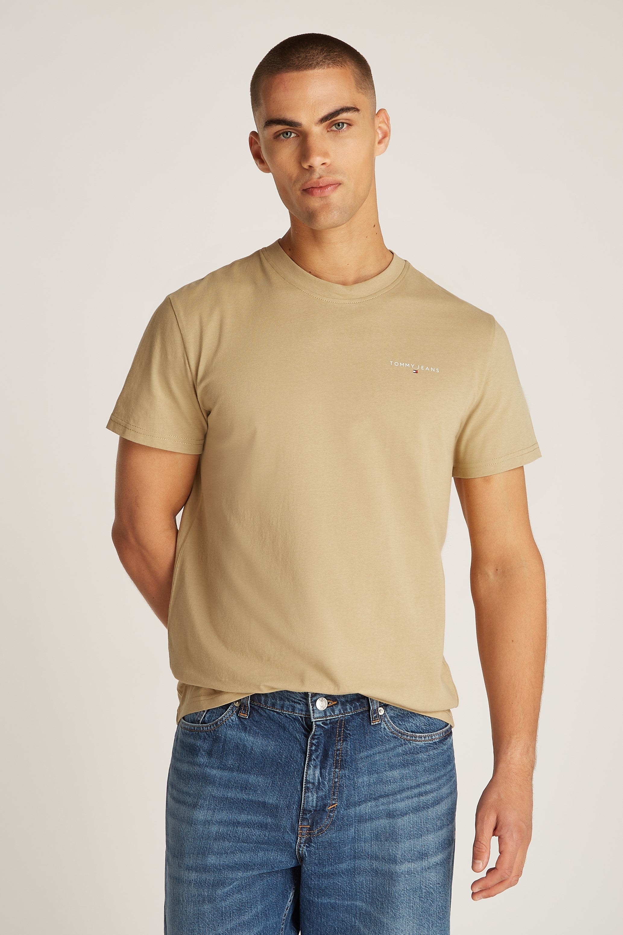 Tommy Jeans Slim Linear Chest tee