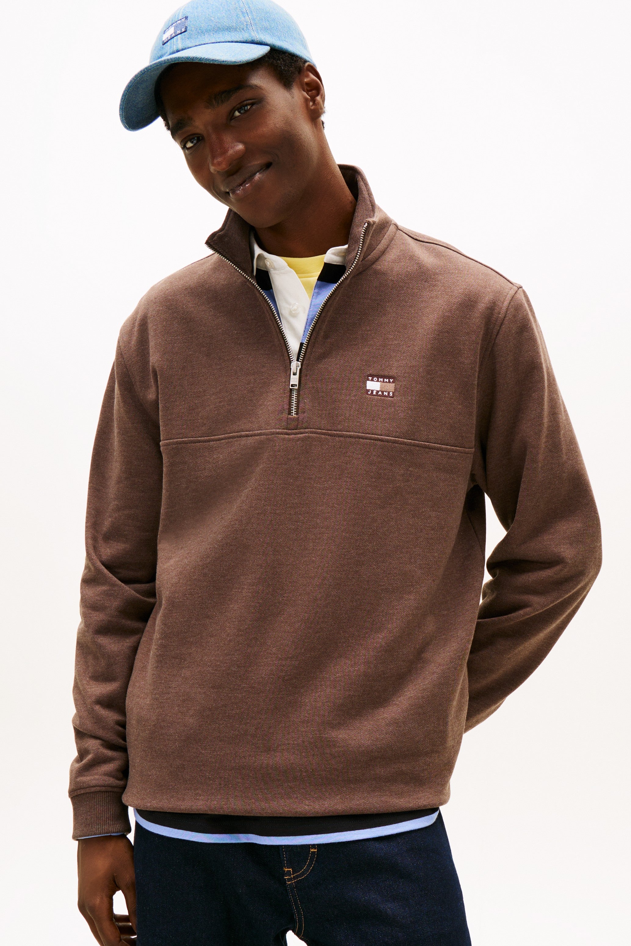 Tommy Jeans Badge Quarter-Zip Jumper 22344