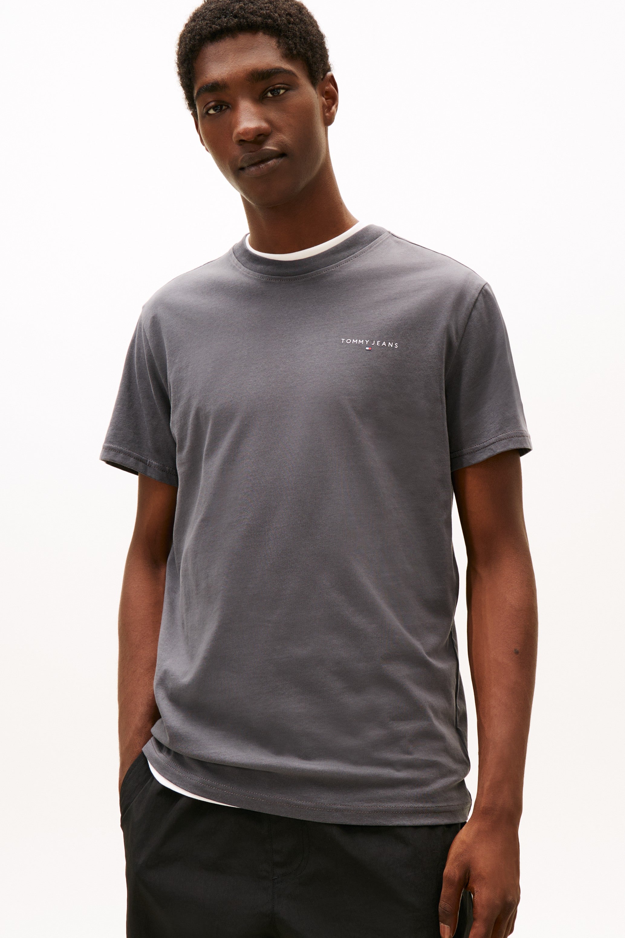 Tommy Jeans Slim Linear Logo T-Shirt 21780