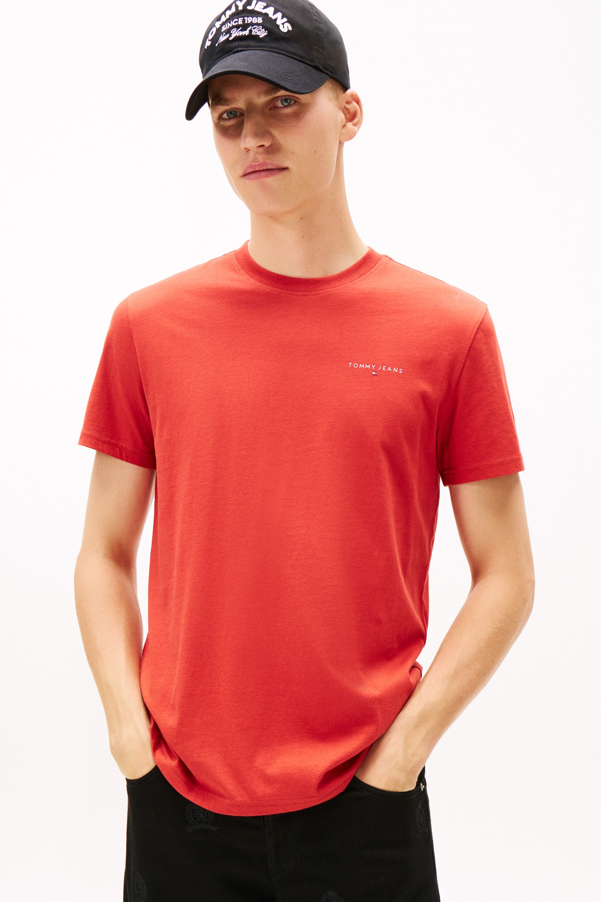 Tommy Jeans Slim Linear Logo T-Shirt 21780