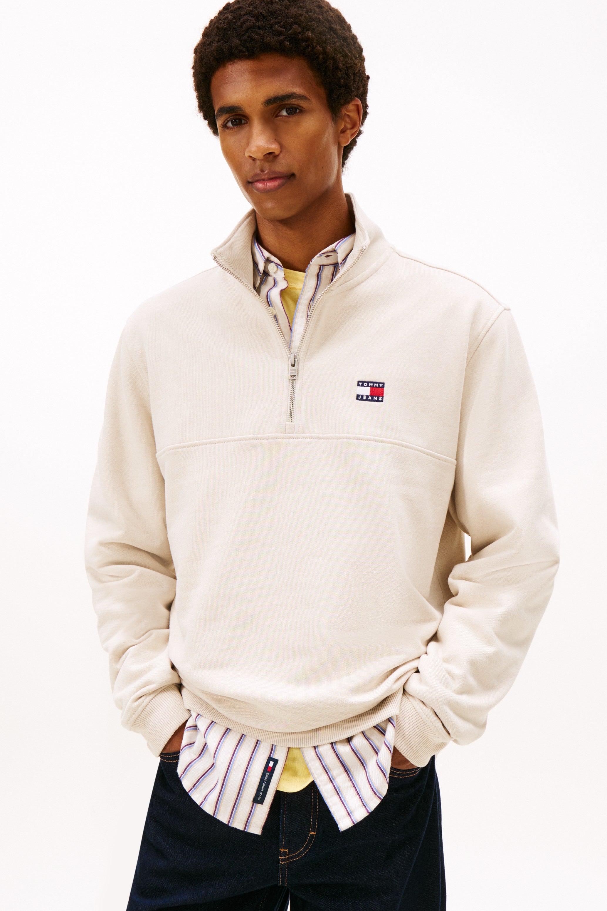 Tommy Jeans Badge Quarter-Zip Jumper 22344