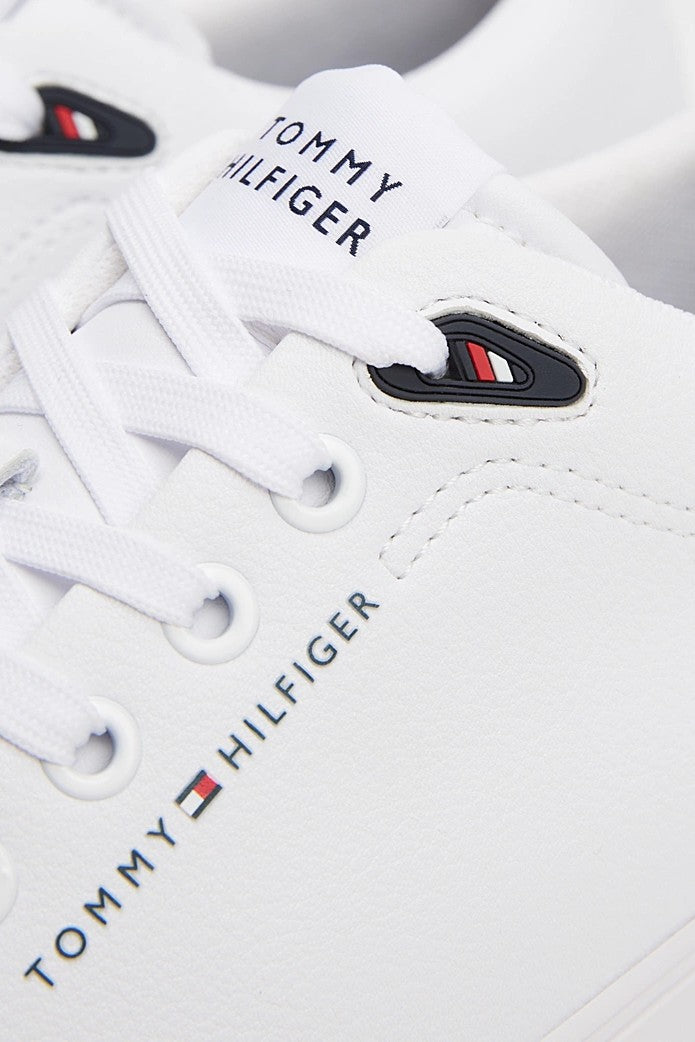Tommy Hilfiger Core Leather Low Trainer 05511
