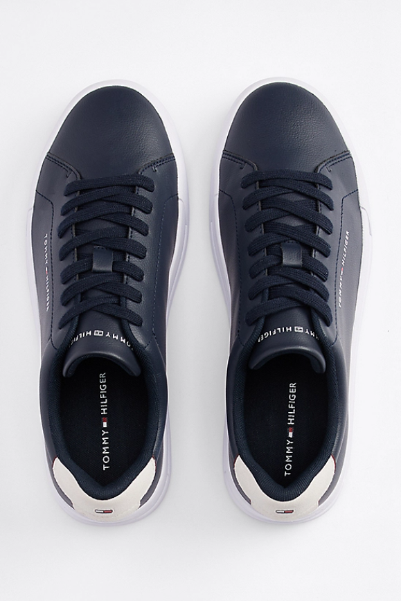 Tommy Hilfiger Pebble Grain Court Trainer 05367