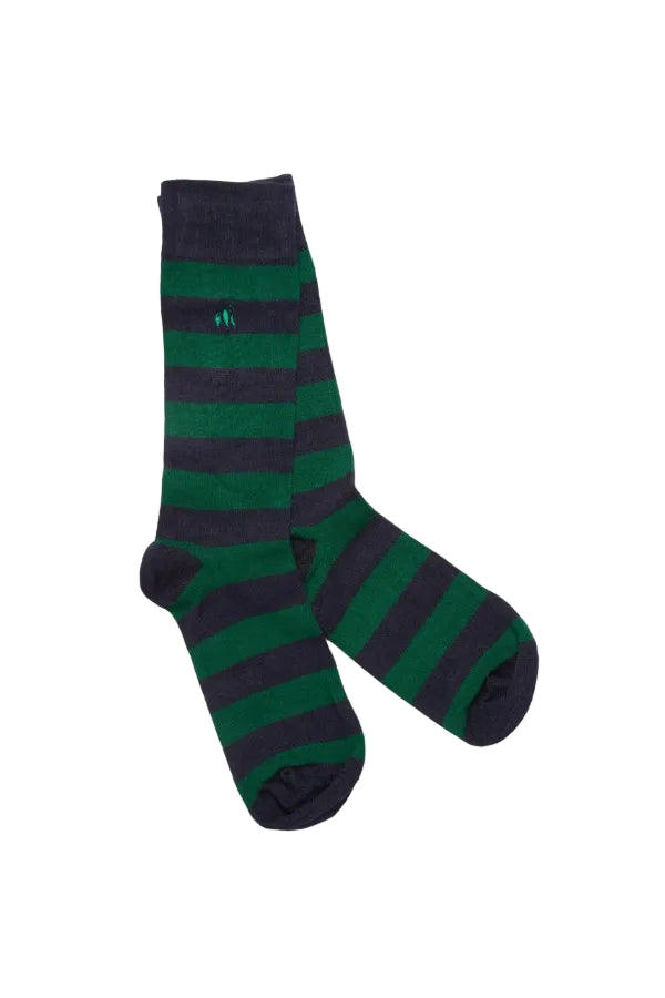 swole_panda_greenstripesocks_1