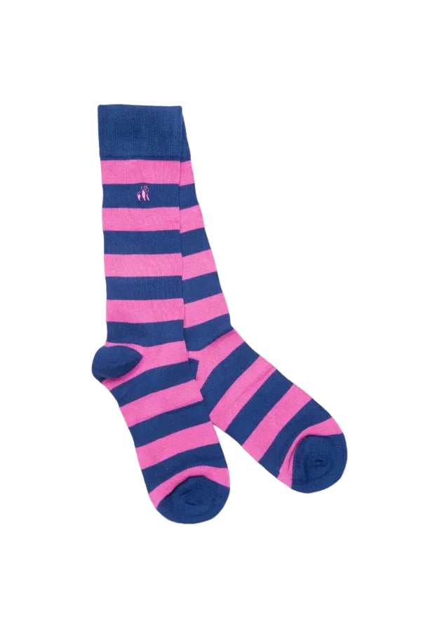 swole_panda_pinkstripesocks_1