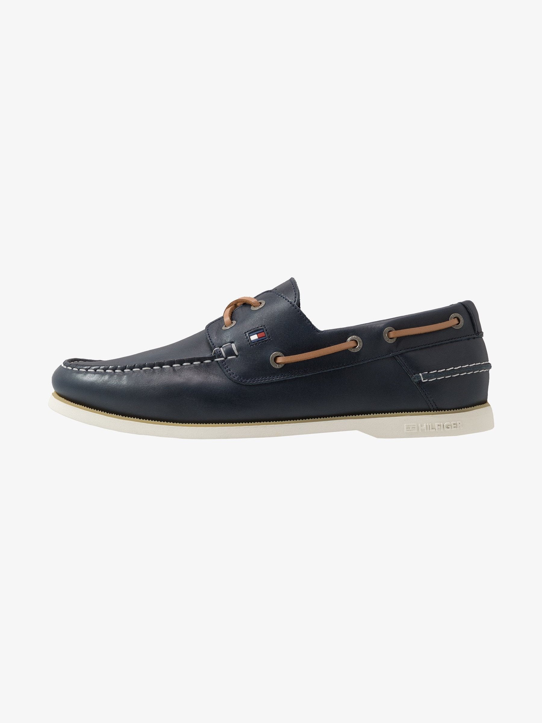 tommy hilfiger classic leather boat shoe