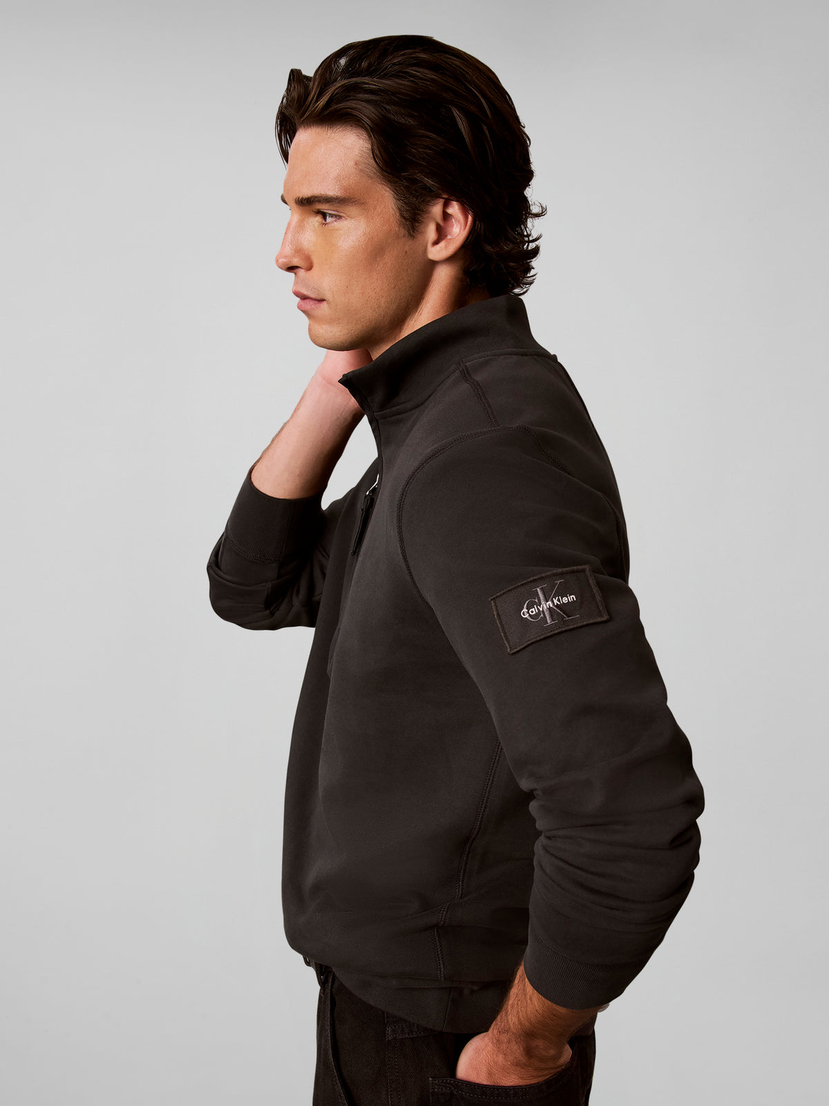 Calvin Klein 350 Terry Badge 1/4 Zip RJ203G