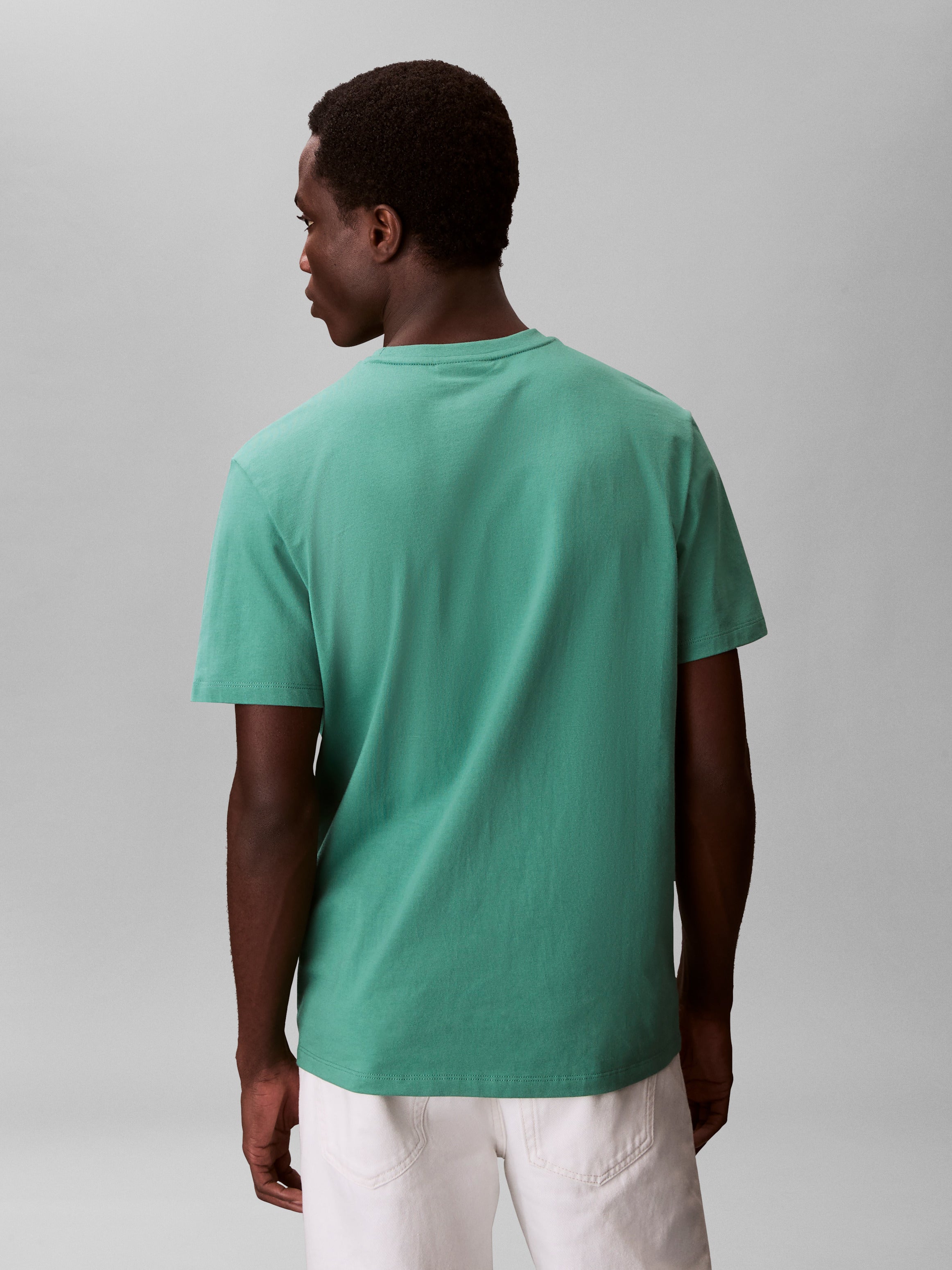 Calvin Klein Classic Monogram T-Shirt RD254G