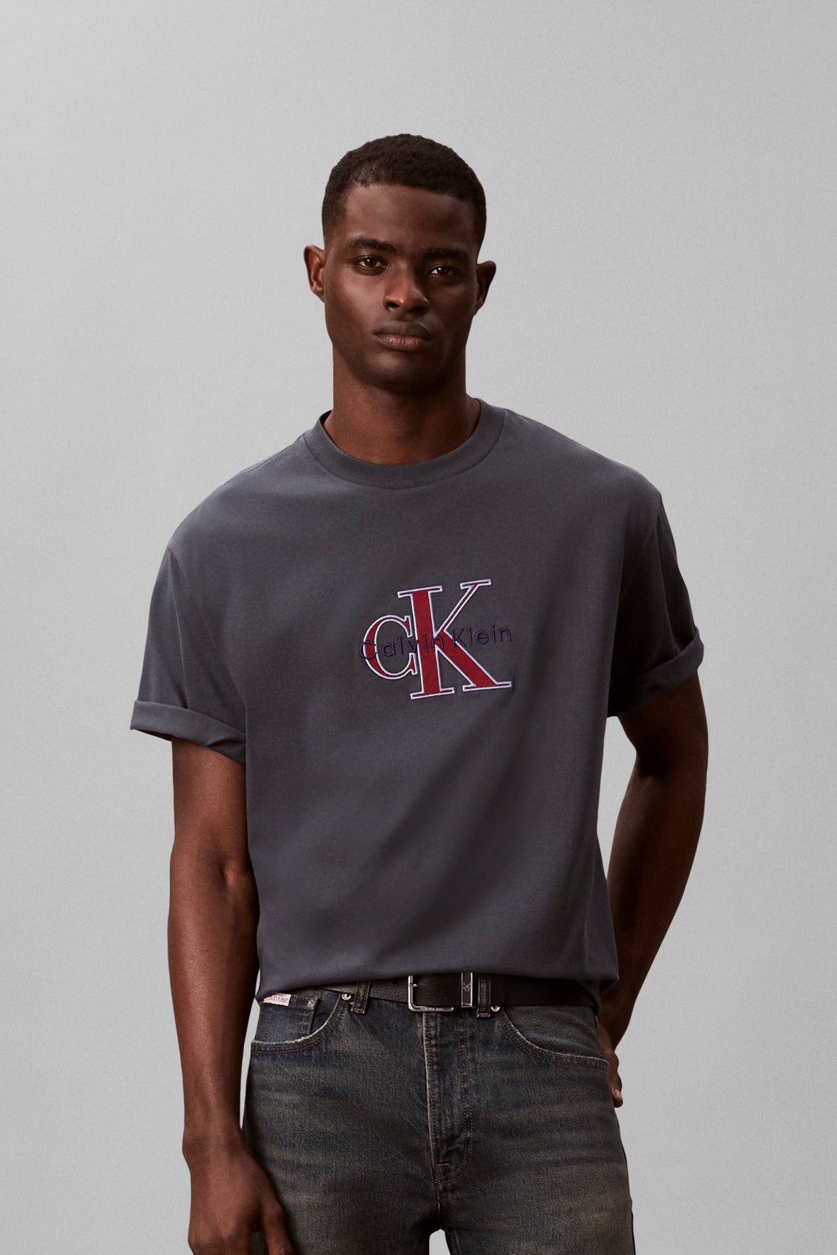 Calvin Klein Tricolor Graphic T-Shirt RE815G