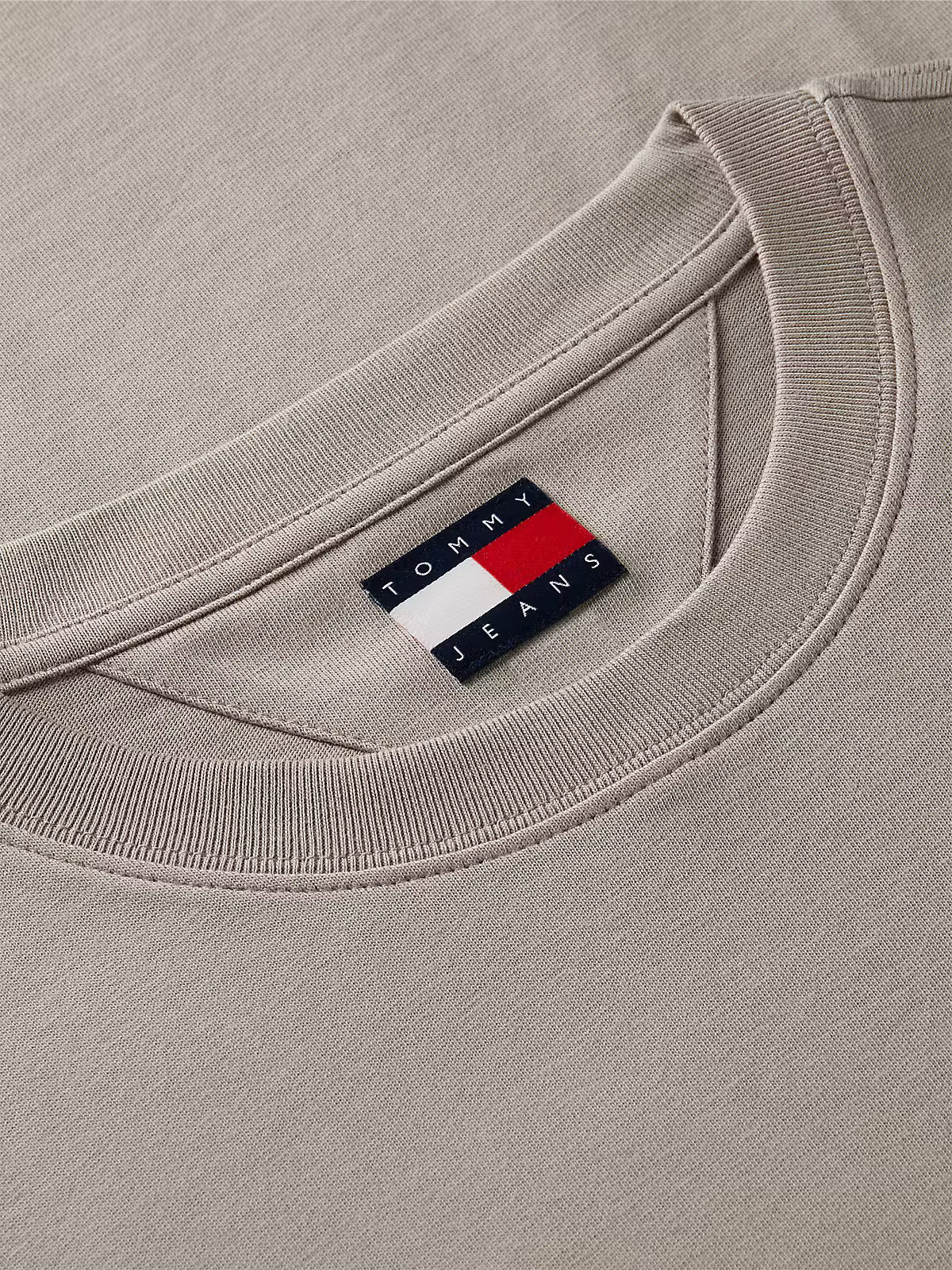 Tommy Jeans Regular Flag Logo T-Shirt 22504