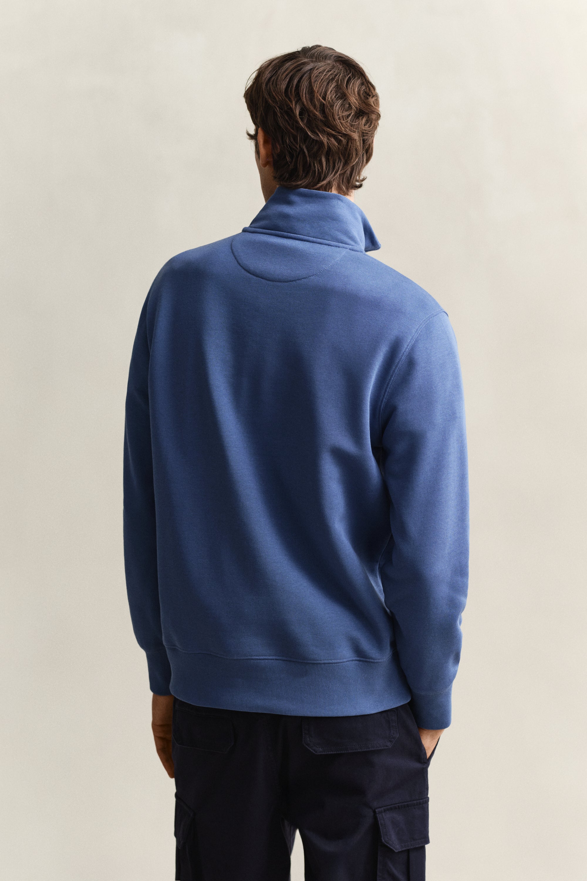 Gant Regular Shield Half-Zip Sweatshirt 2008005