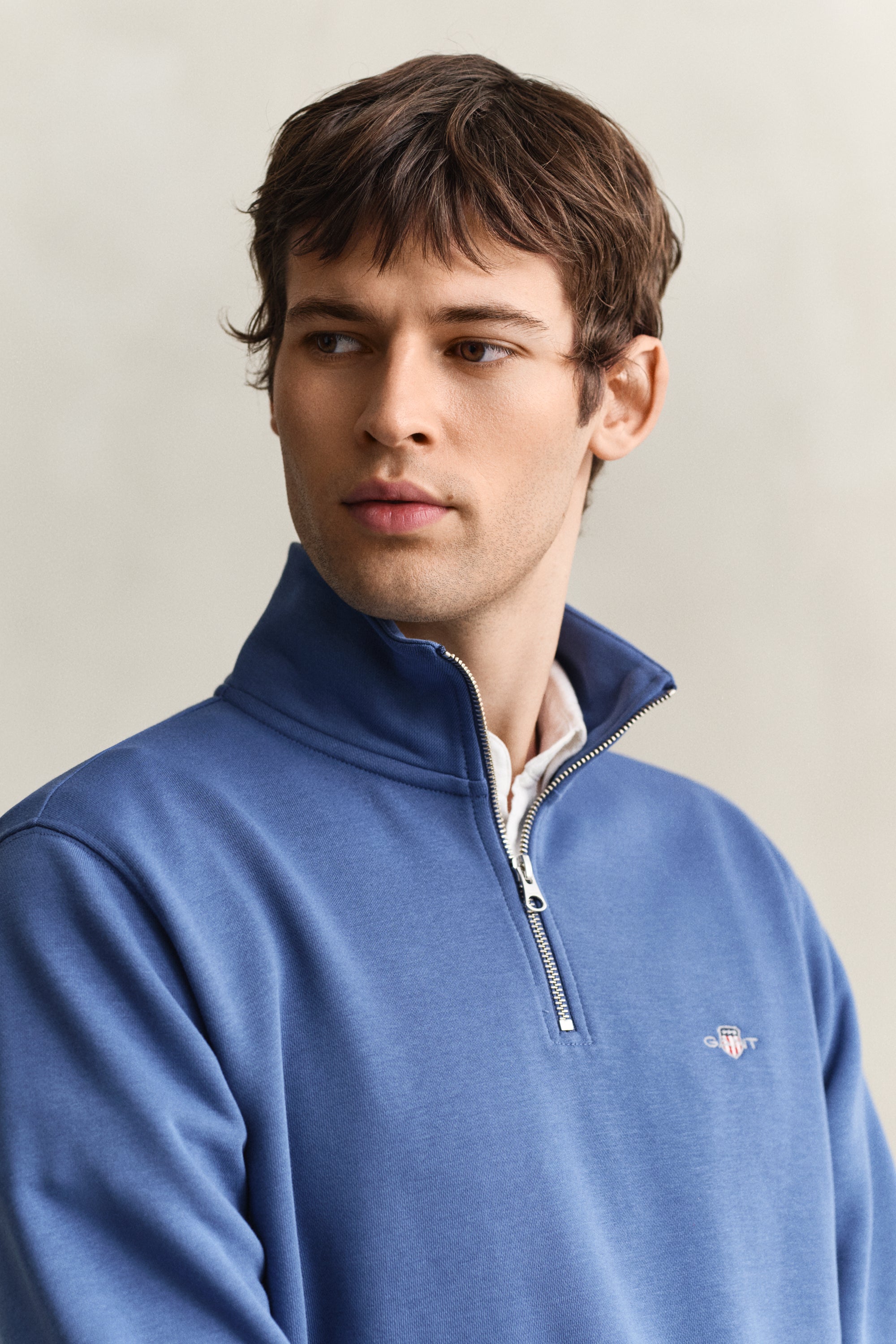 Gant Regular Shield Half-Zip Sweatshirt 2008005