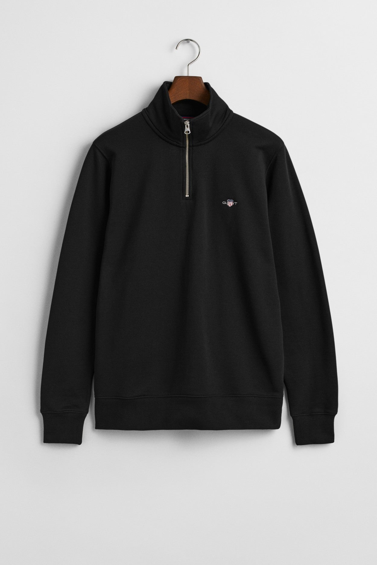 Gant Regular Shield Half Zip Sweatshirt 2008005