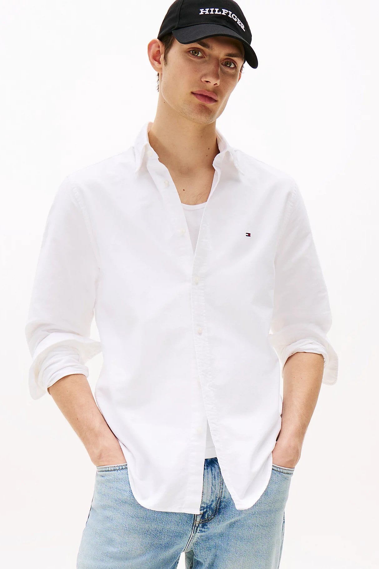 Tommy Hilfiger Solid Regular Fit Oxford Shirt 35774