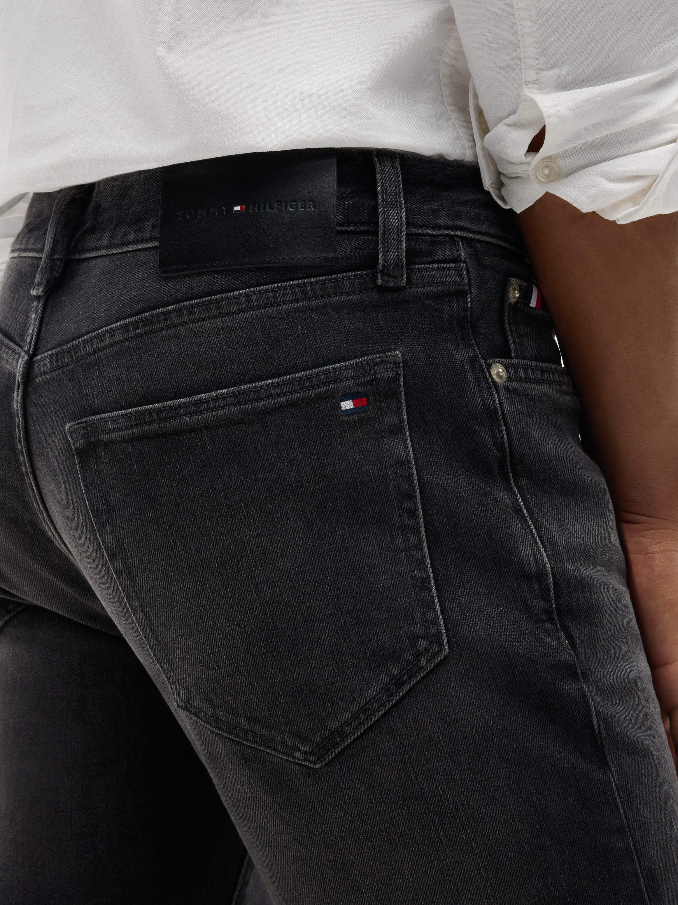 Tommy Hilfiger Denton Straight Fit Denims 44926