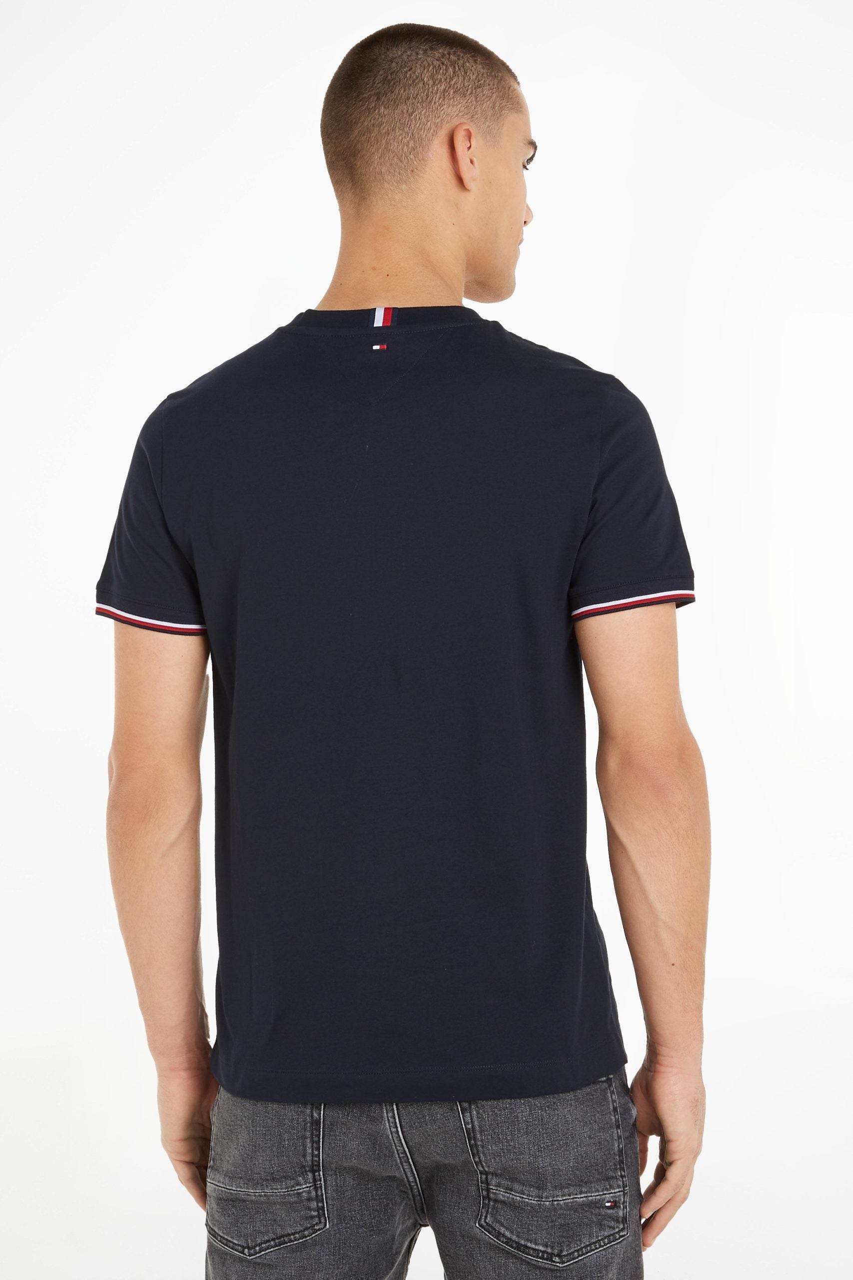 Tommy-Hilfig_SP2024_DW5_MW0MW32584DW5_2