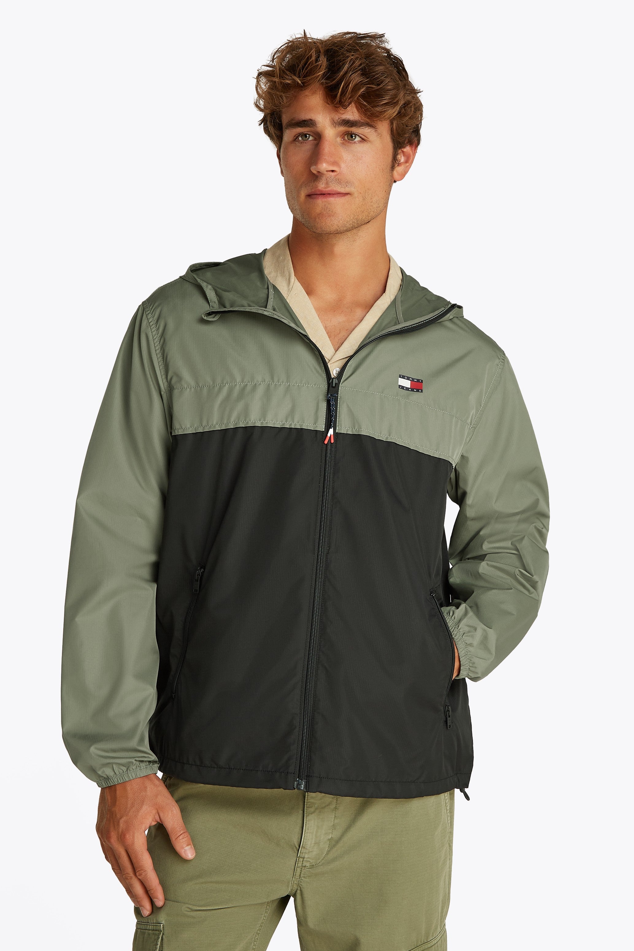 Tommy Jeans Lightweight Water-resistant Chicago Hooded Jacket