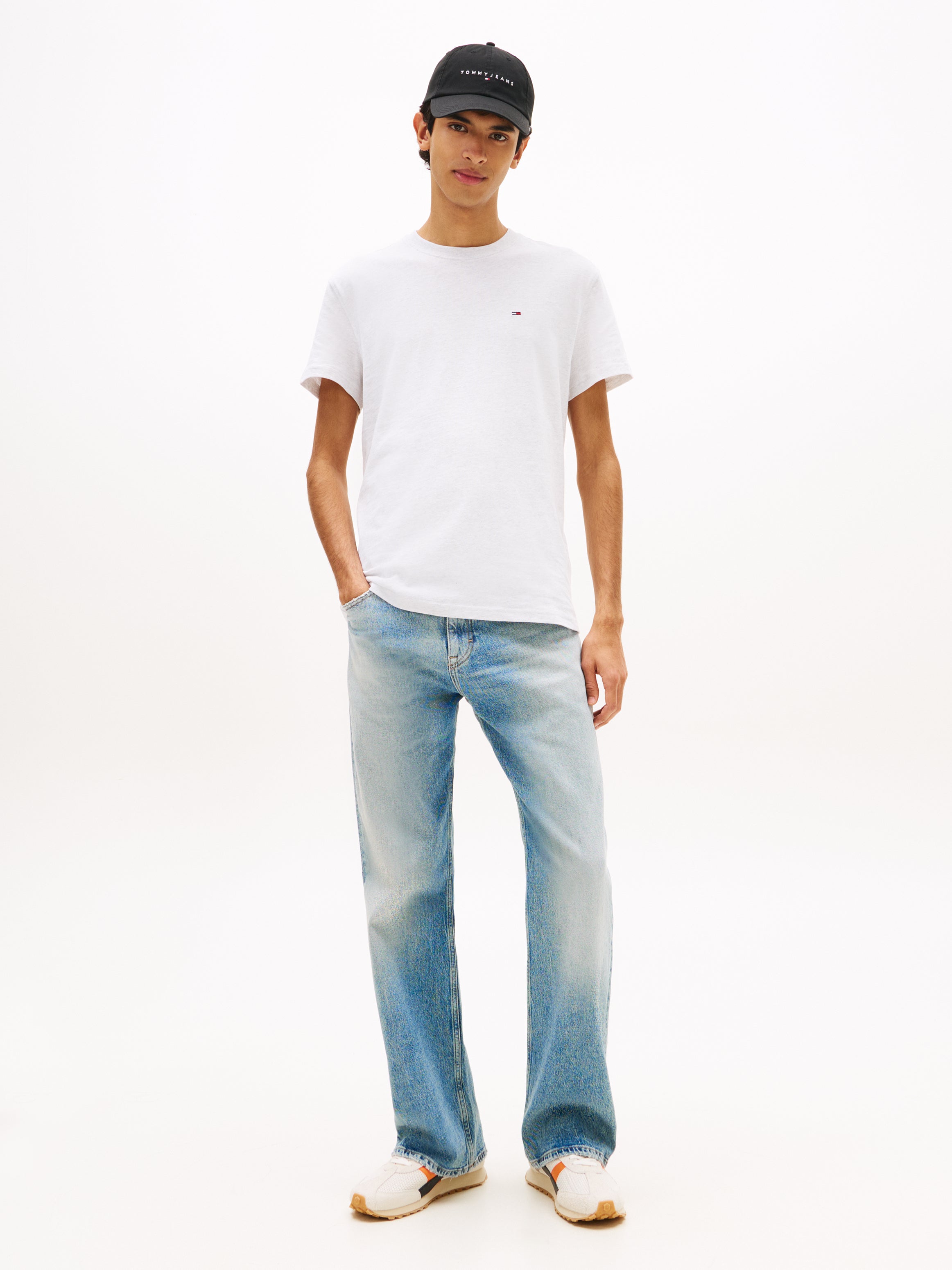 Tommy Jeans Regular Flag Logo T-Shirt 22504