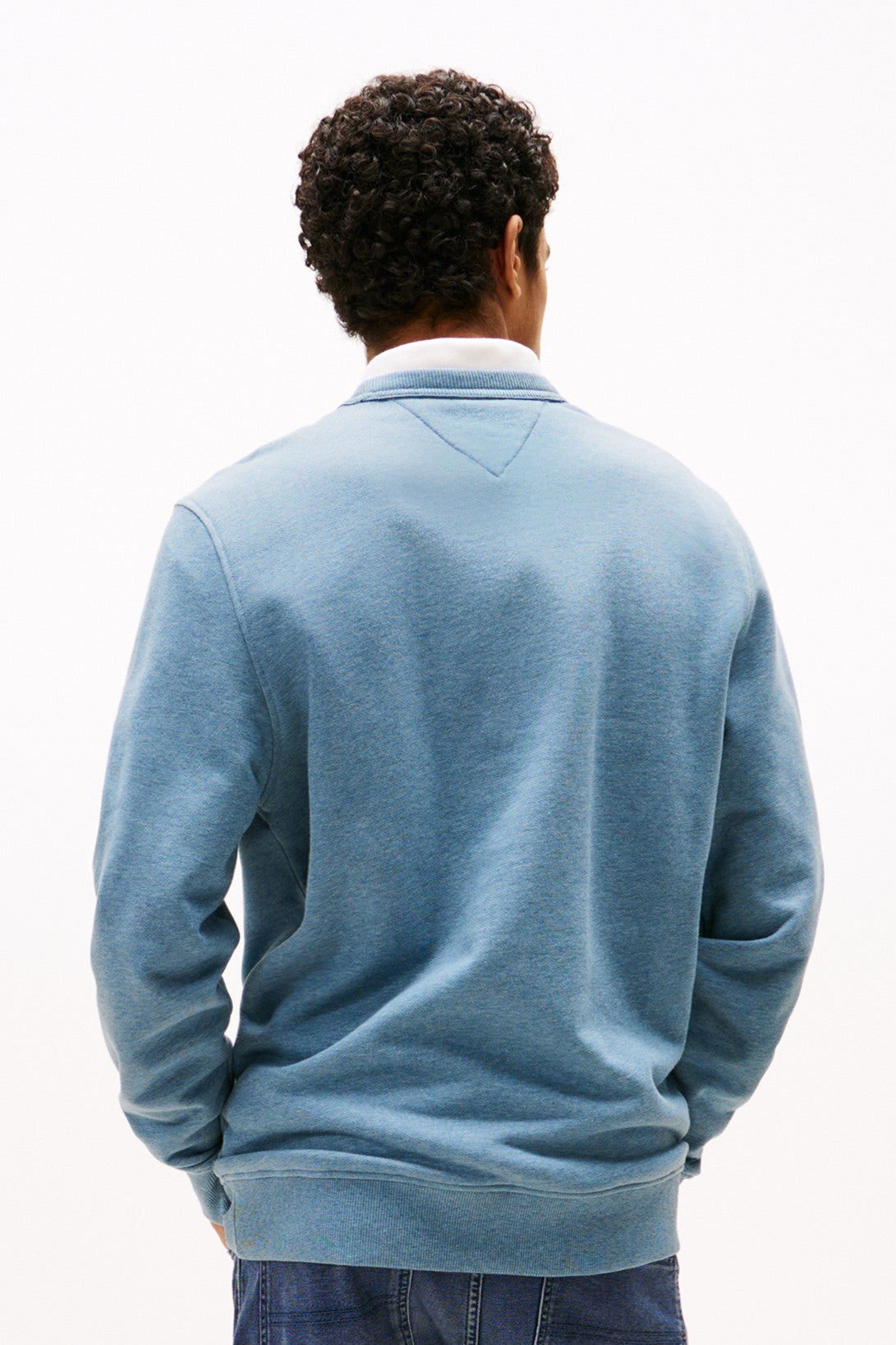 Tommy Jeans Regular Badge Crew Sweater 21921