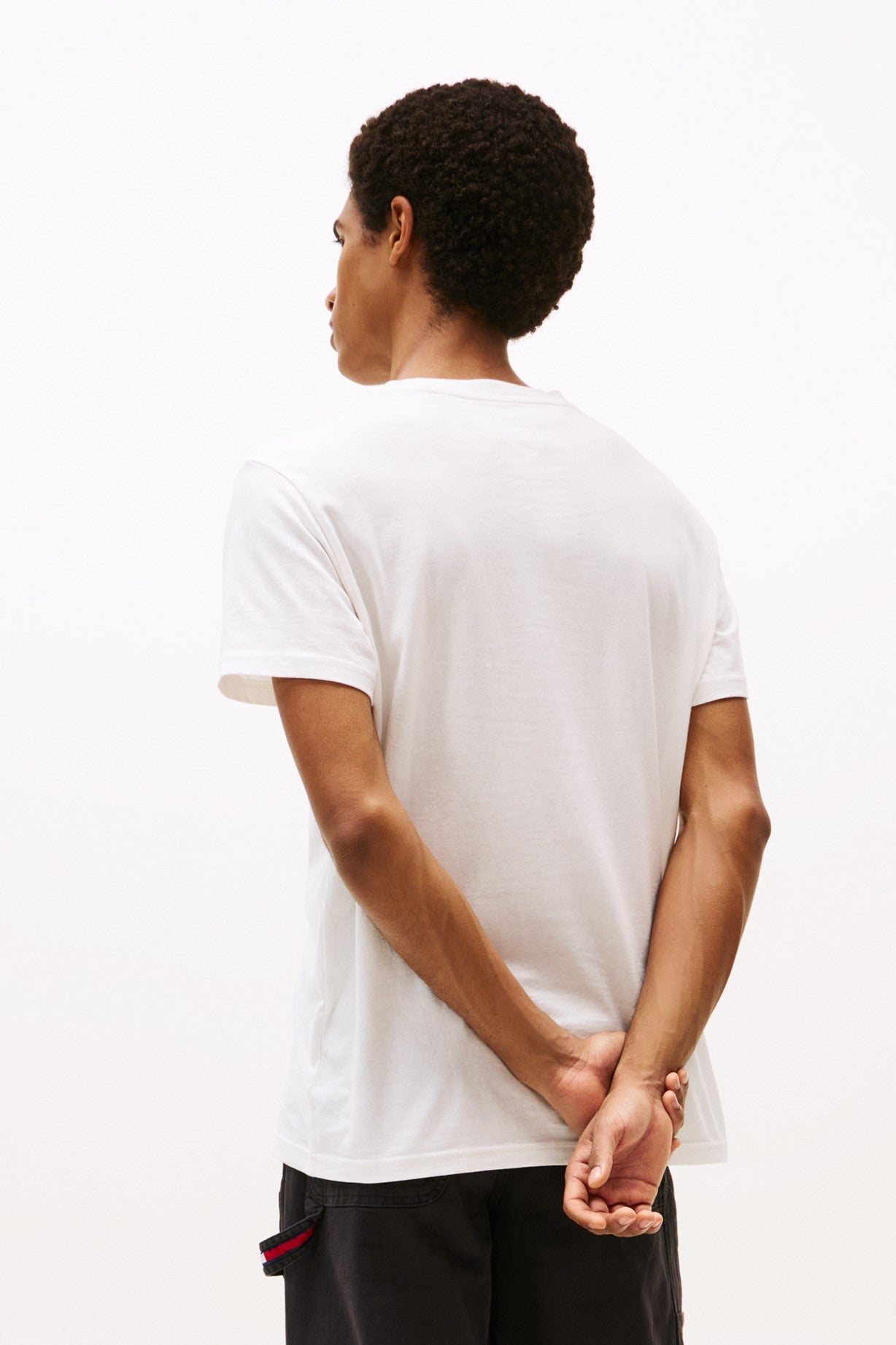 Tommy Jeans Slim Linear Logo T-Shirt 21780