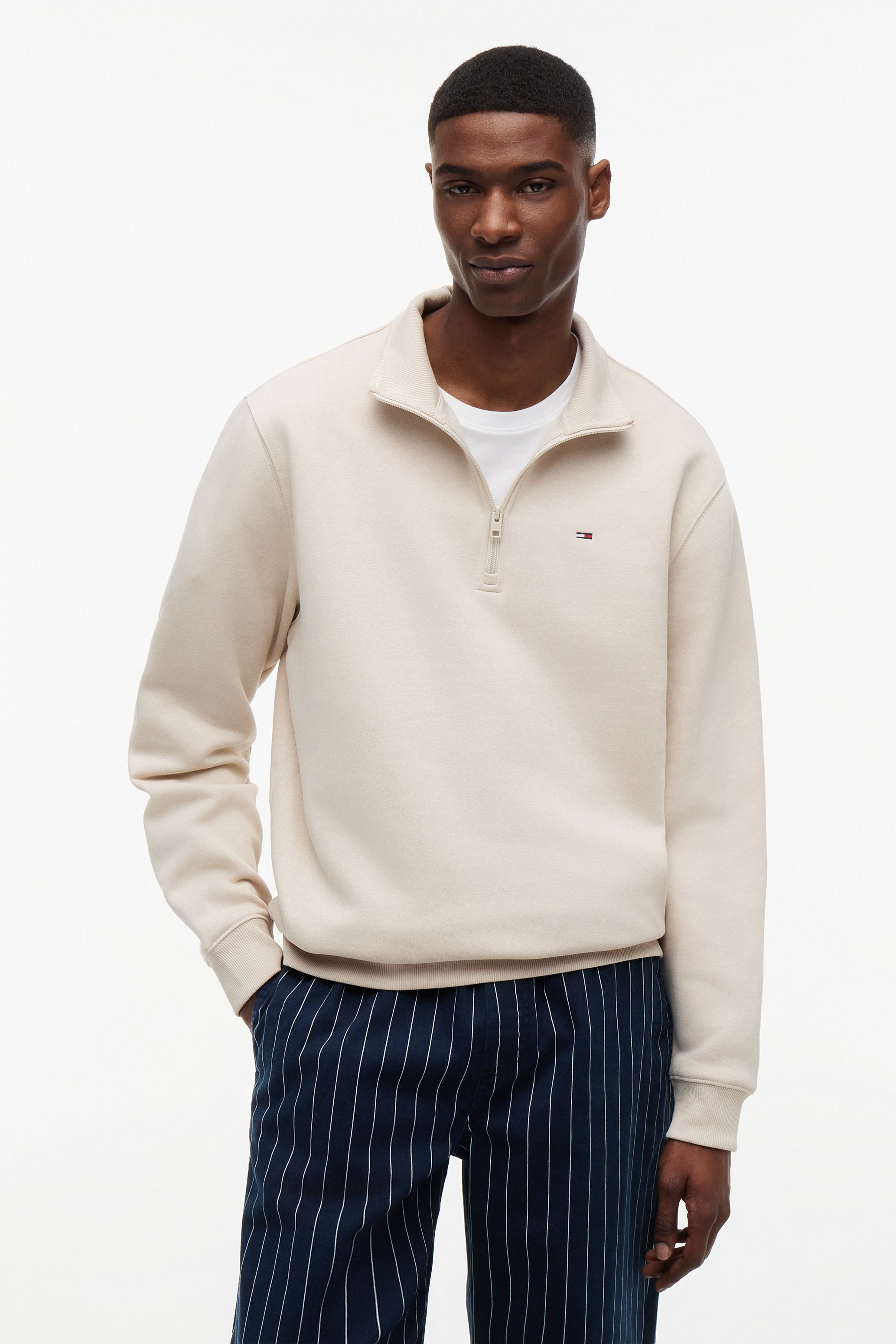 Tommy Jeans Regular Fleece 1/4 Zip Sweatshirt 20339