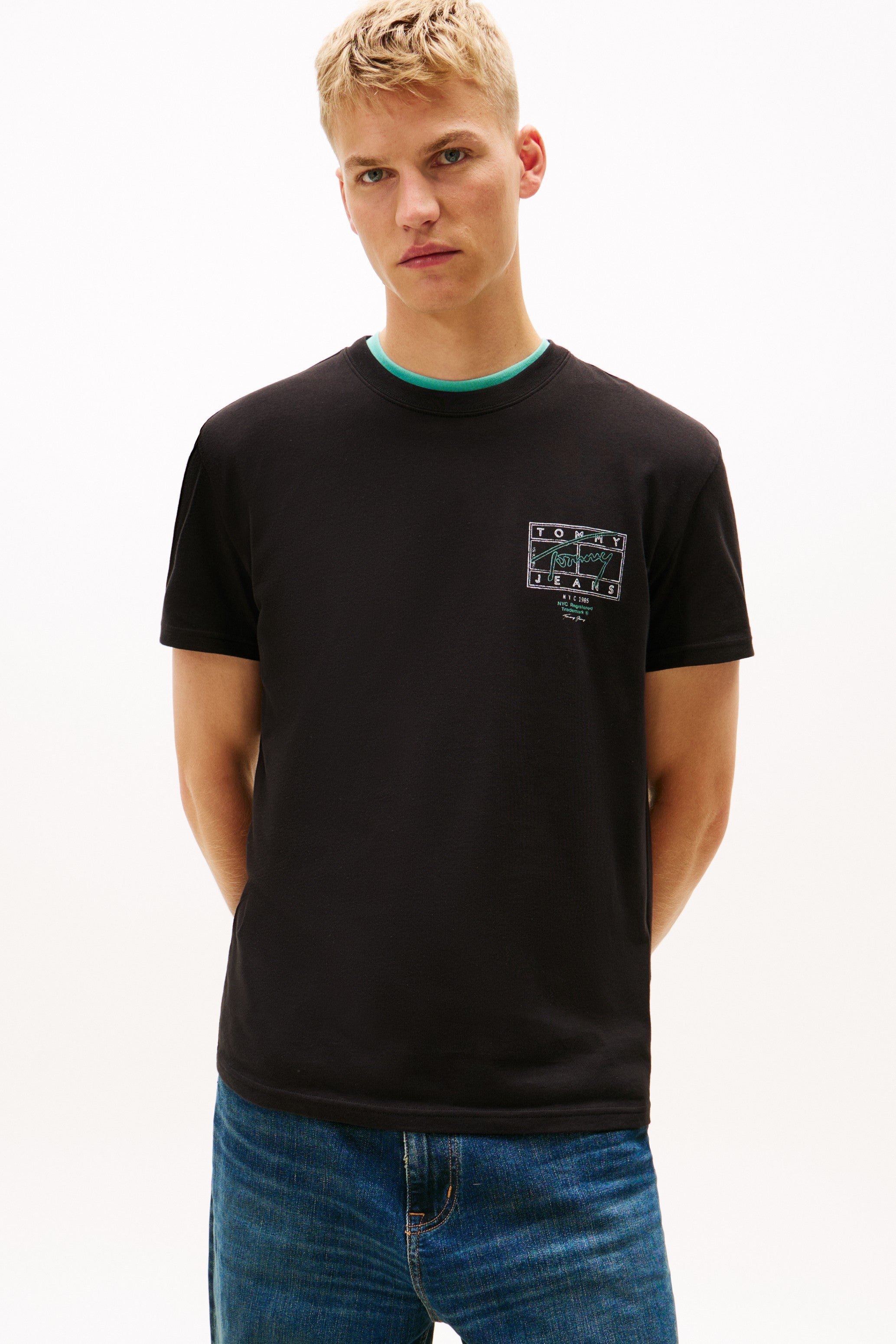 Tommy Jeans Regular Sign Spray T-Shirt 22319