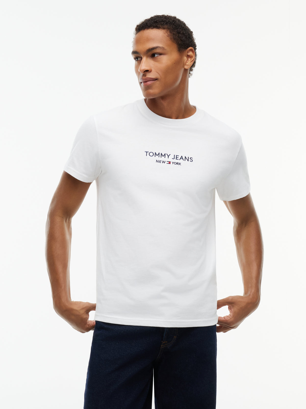 Tommy Jeans Linear Logo Embroidery T-Shirt 23890