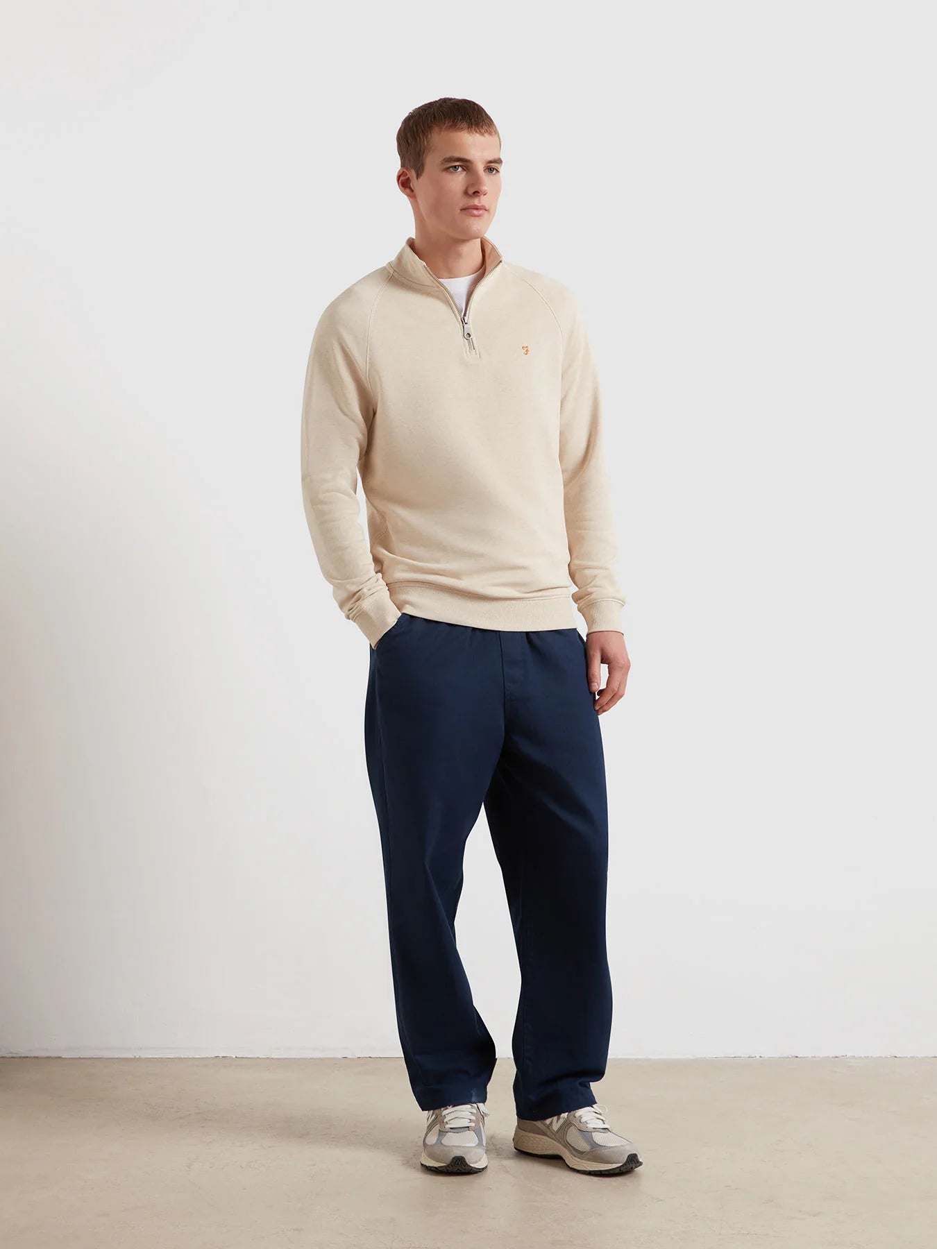 Farah Jim Cotton Quarter Zip Sweatshirt