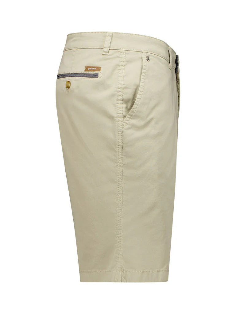 JASPER SHORT Beige